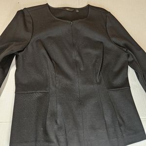 G.I.L.I. (Got It Love It) Women Flattering Black Top Size 14